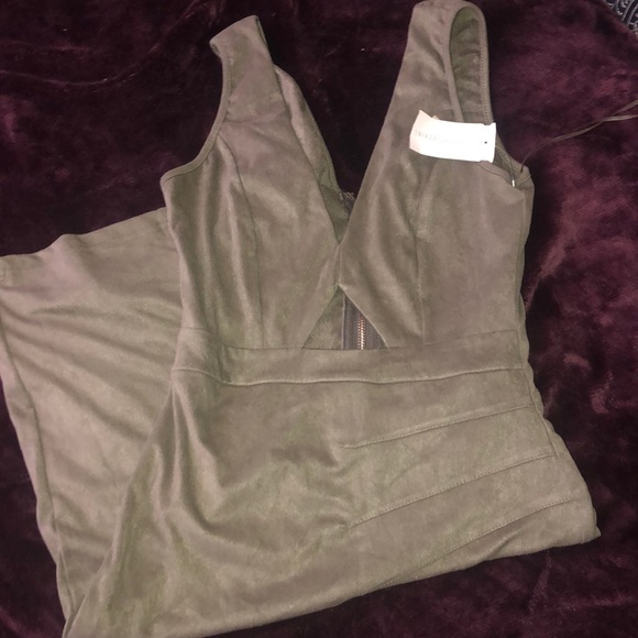 Suede olive cut out dress - Picture 4 of 4